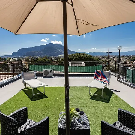 House Eraclea Pensionat 3*