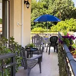 House Eraclea Mondello