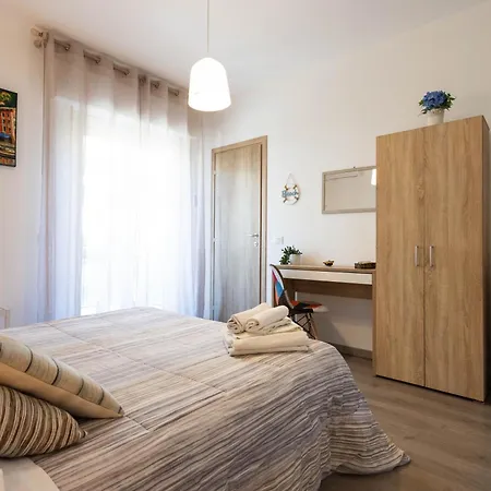 House Eraclea Guest house *