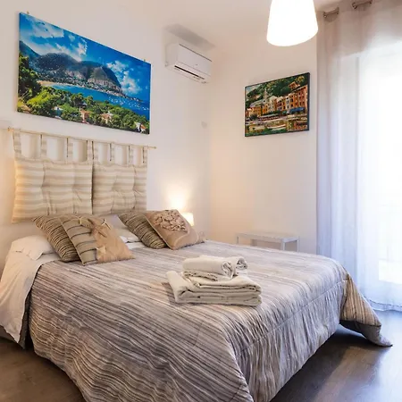 Guest house House Eraclea Mondello