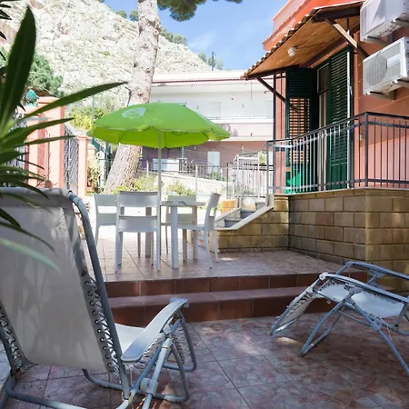 House Eraclea 3*