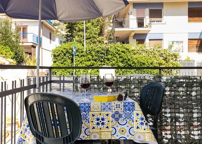 招待所 House Eraclea 3*