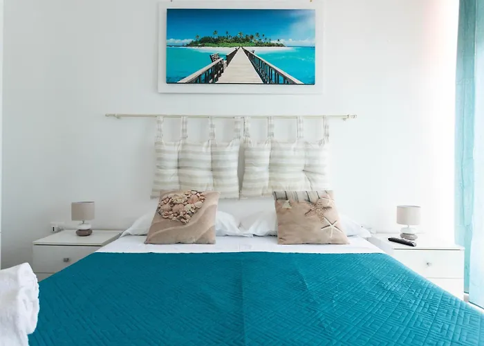 招待所 House Eraclea