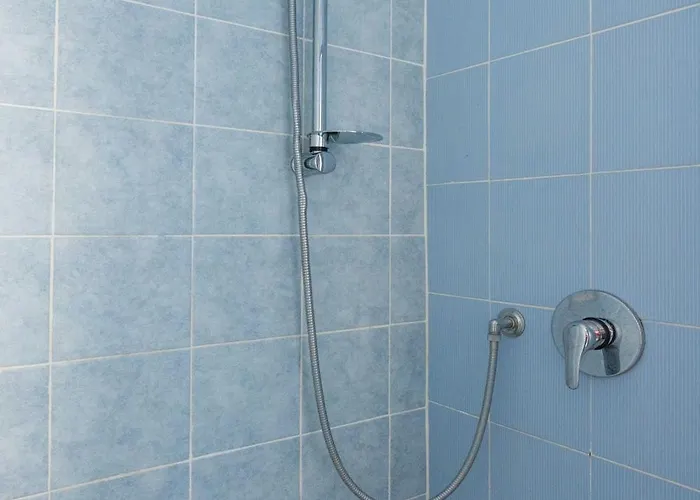 招待所 House Eraclea