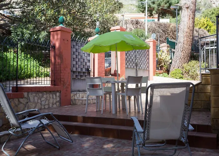 招待所 House Eraclea